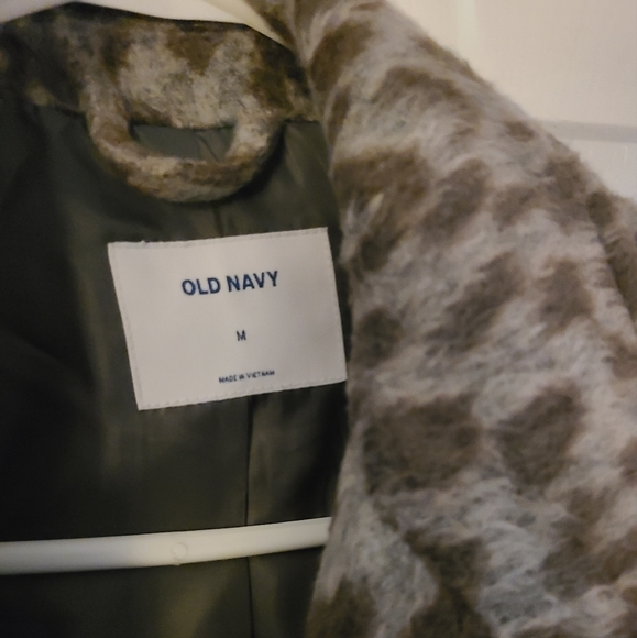 Leopard Coat - Picture 5 of 5